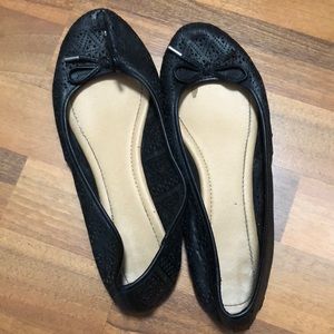 Black flats